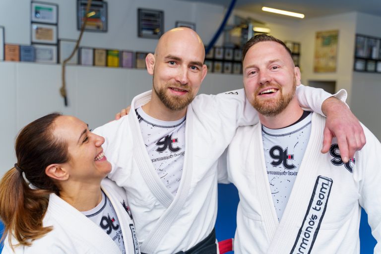 Erwachsene Mitglieder von germano’s team